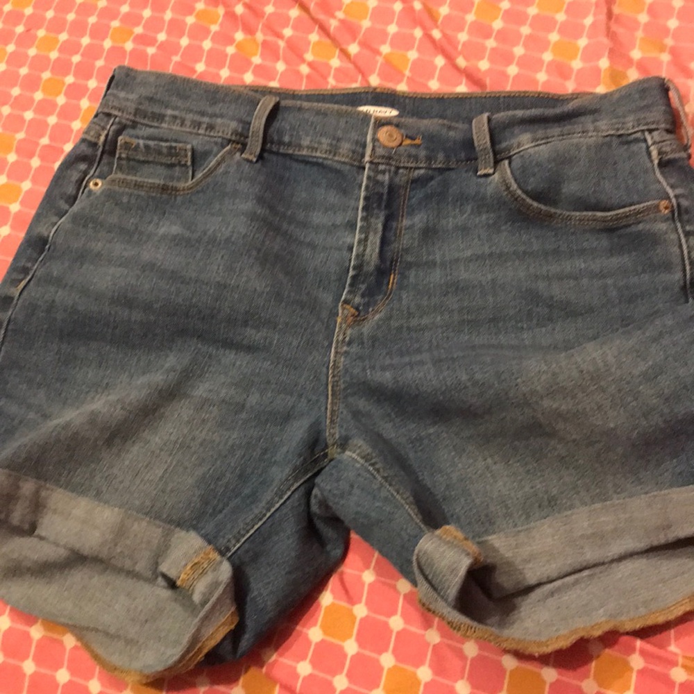 Light blue jean shorts